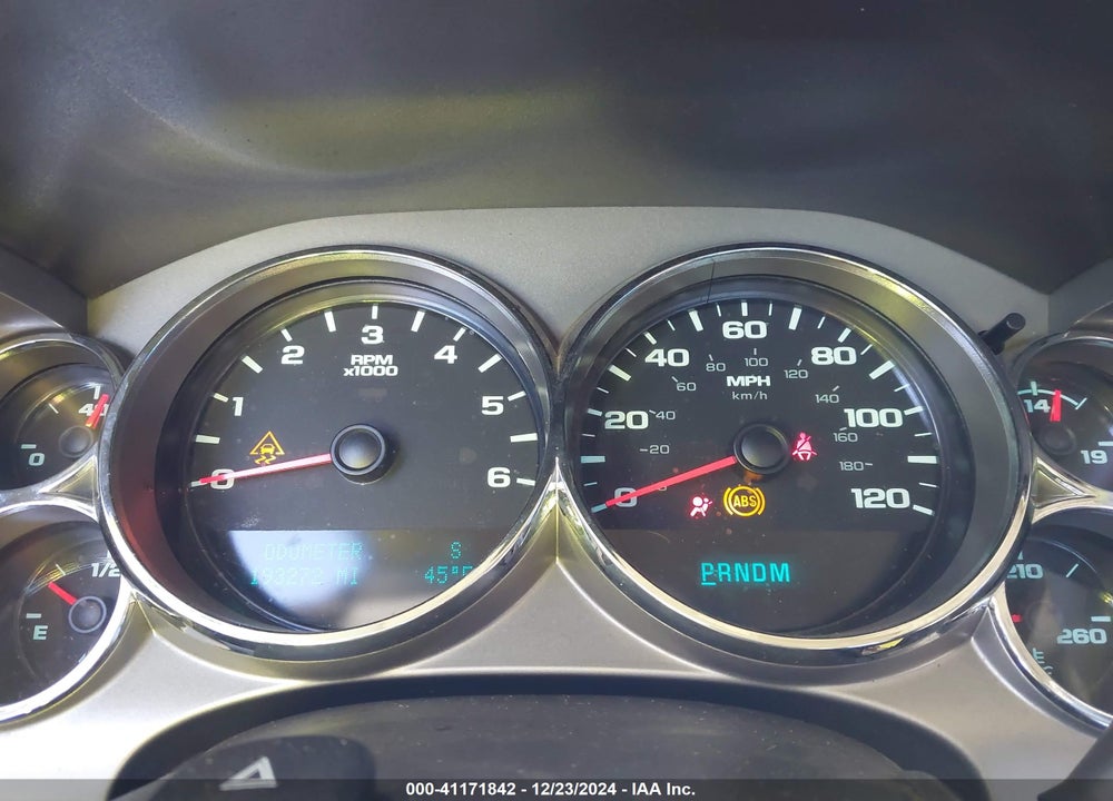2011 CHEVROLET SILVERADO 1500 VIN: 3GCPKSE39BG252917