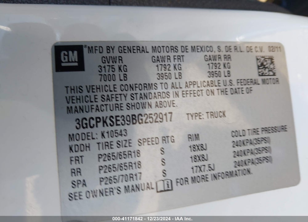 2011 CHEVROLET SILVERADO 1500 VIN: 3GCPKSE39BG252917