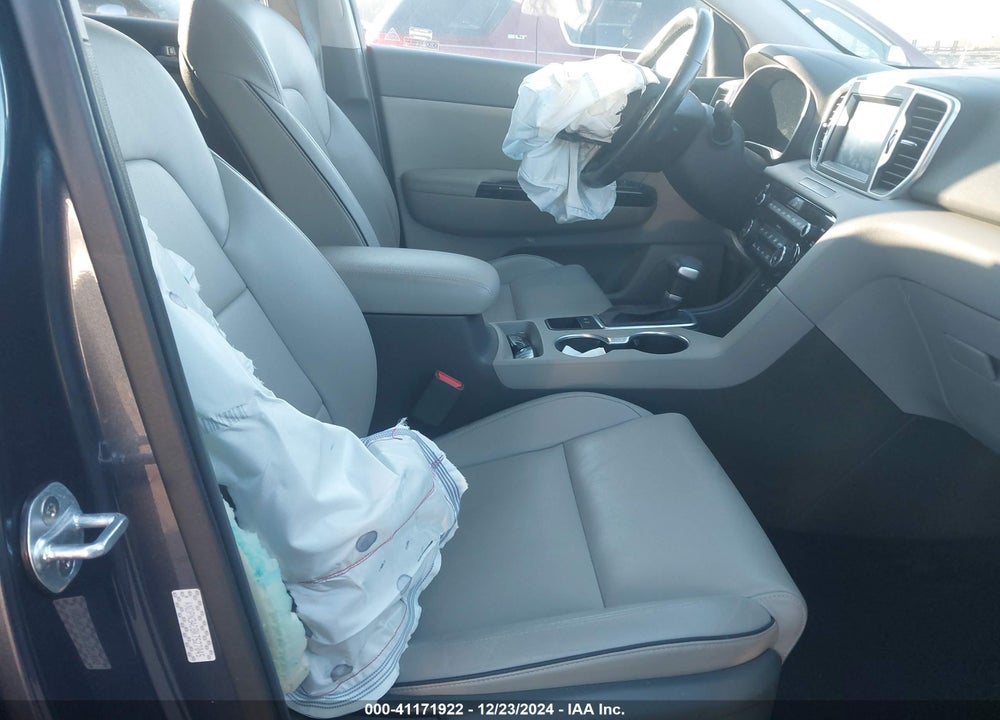2019 KIA SPORTAGE EX VIN: KNDPN3AC8K7527045