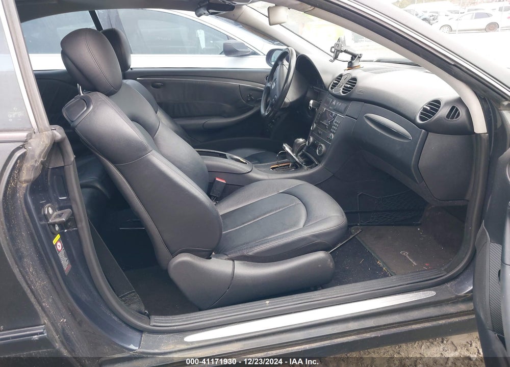2008 MERCEDES-BENZ CLK 350 VIN: WDBTJ56H78F242408