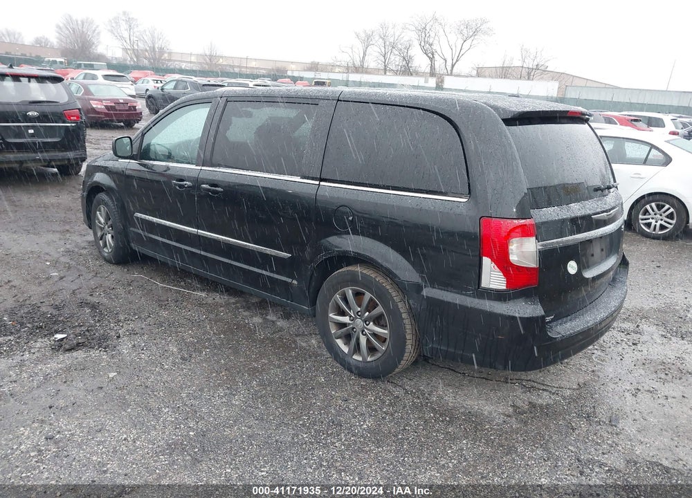 2015 CHRYSLER TOWN & COUNTRY S VIN: 2C4RC1HGXFR618463