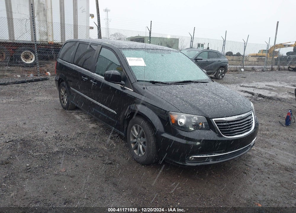 2015 CHRYSLER TOWN & COUNTRY S VIN: 2C4RC1HGXFR618463