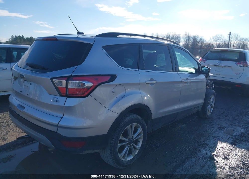 2018 FORD ESCAPE SE VIN: 1FMCU9GD1JUC61187