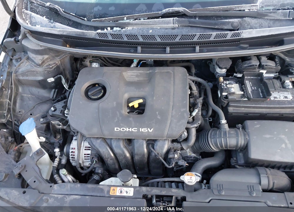 2017 KIA FORTE VIN: 3KPFL4A73HE025384
