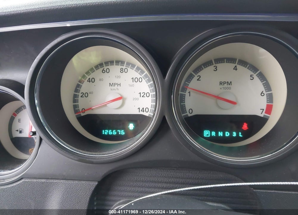 2009 DODGE CHALLENGER SE VIN: 2B3LJ44V29H522677