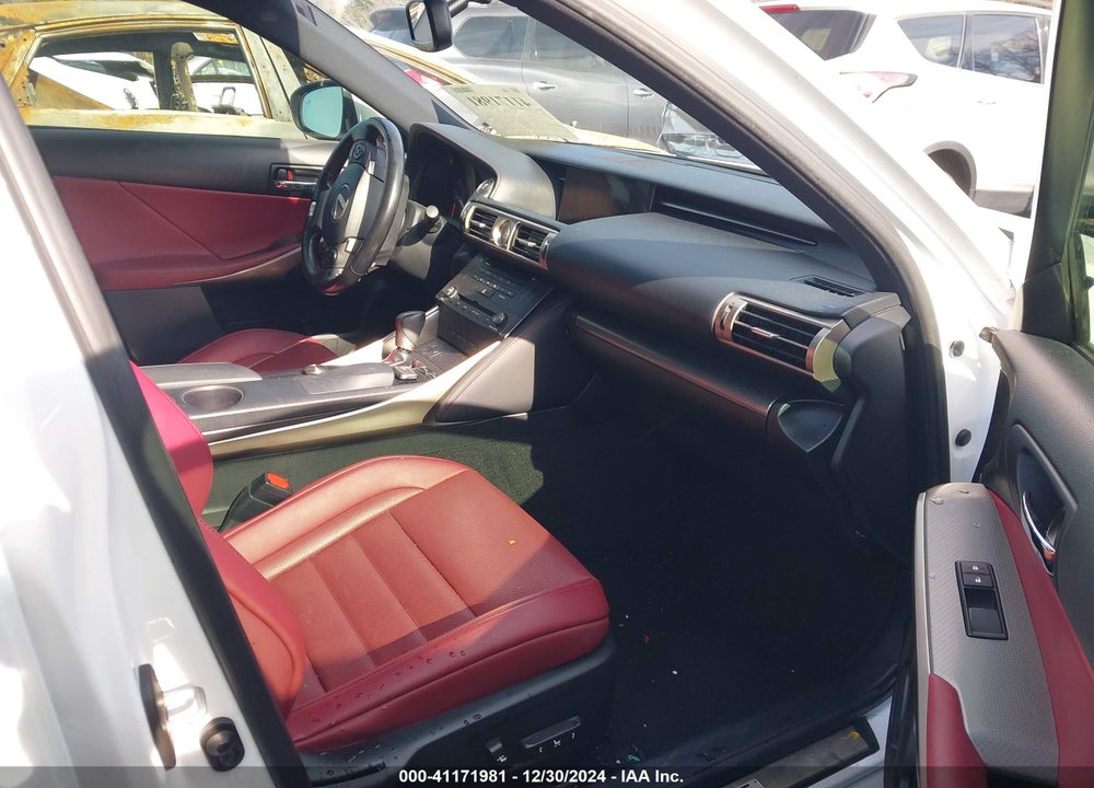 2016 LEXUS IS 200T VIN: JTHBA1D2XG5037804