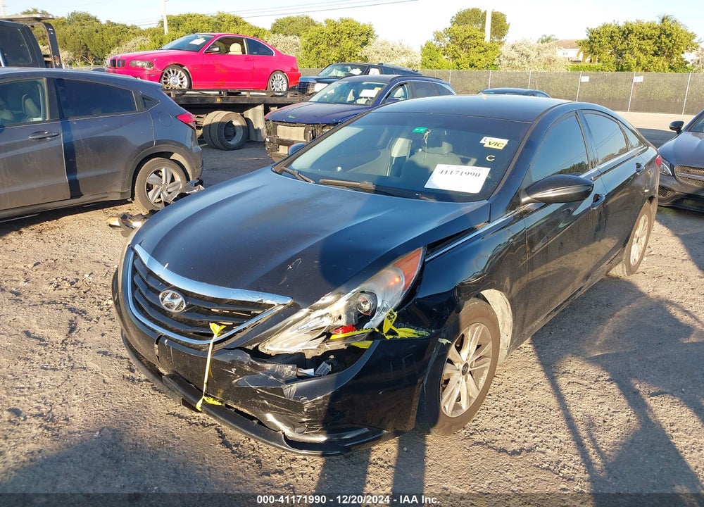 2013 HYUNDAI SONATA GLS VIN: 5NPEB4AC2DH766885