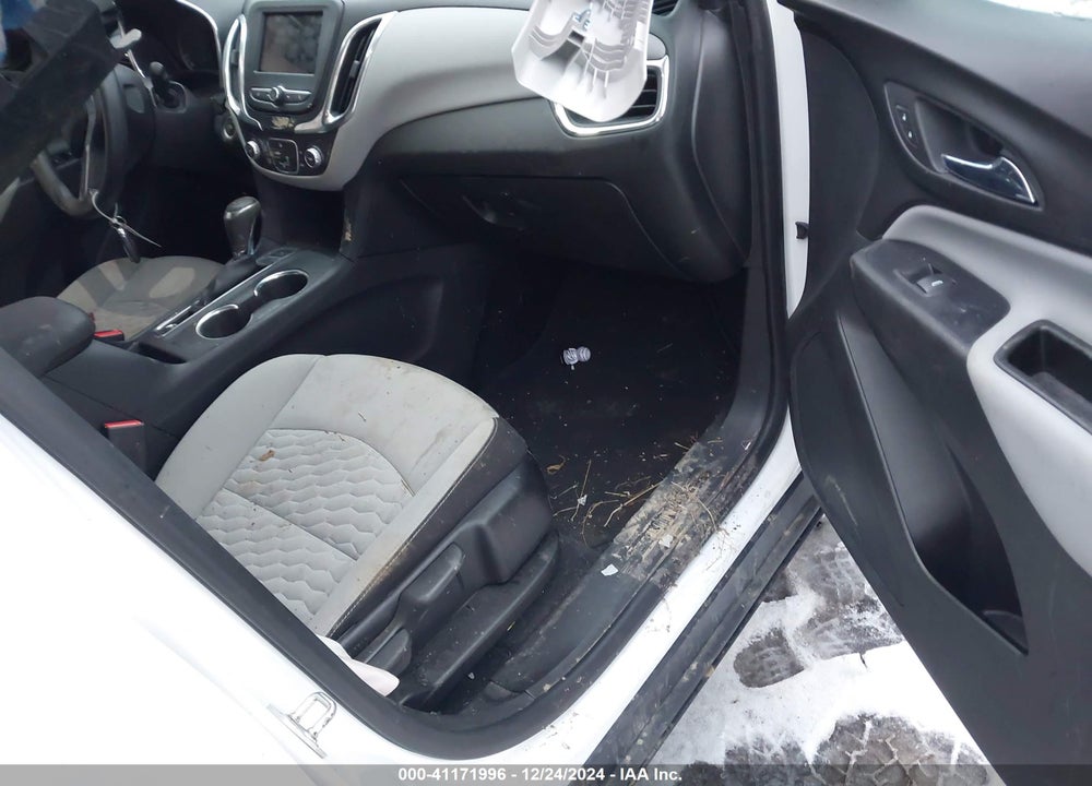 2019 CHEVROLET EQUINOX LS VIN: 3GNAXSEV6KS555635