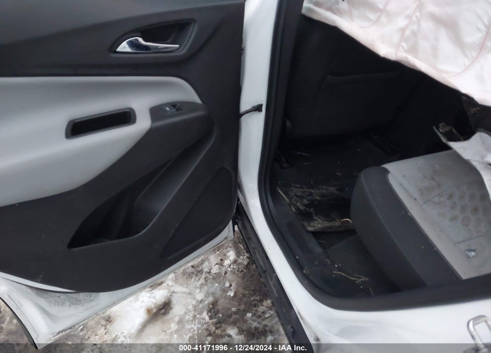 2019 CHEVROLET EQUINOX LS VIN: 3GNAXSEV6KS555635