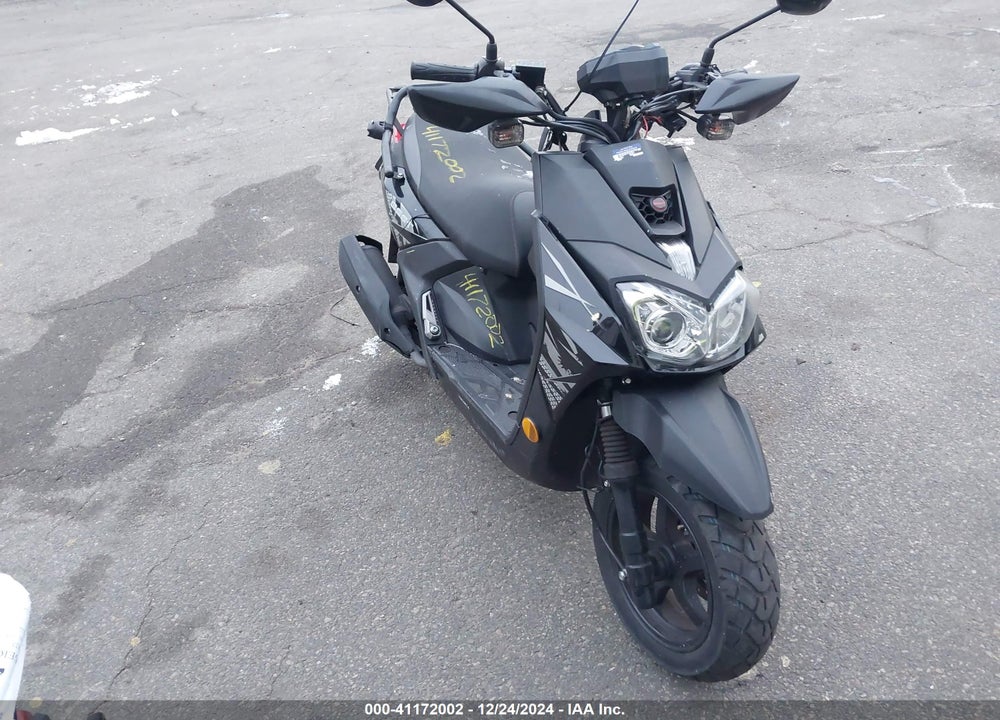 2023 YIBEN 8 SERIES VIN: LYDY8TKH1P1500210