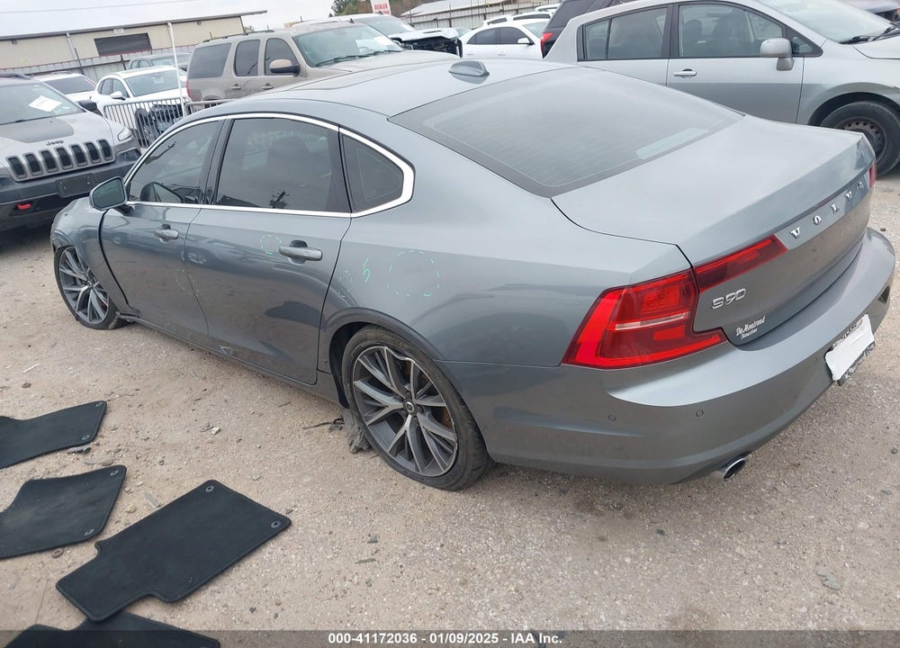 2018 VOLVO S90 T5 MOMENTUM VIN: LVY982AKXJP005333