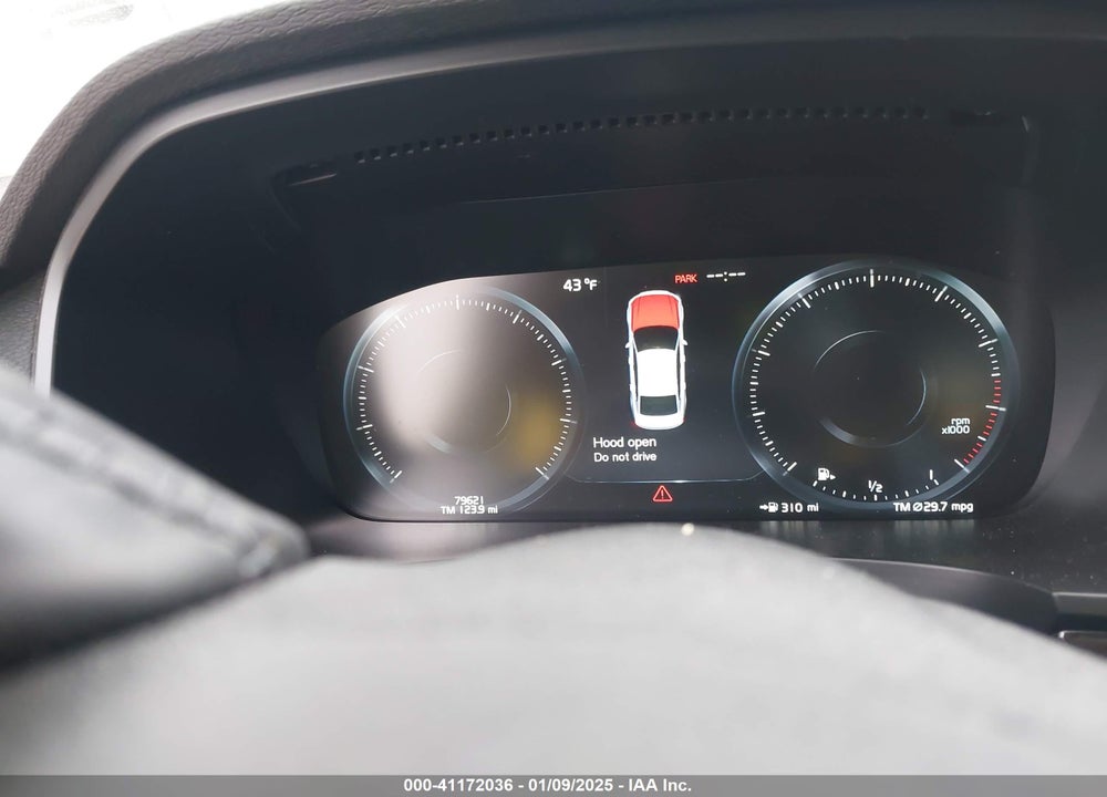 2018 VOLVO S90 T5 MOMENTUM VIN: LVY982AKXJP005333