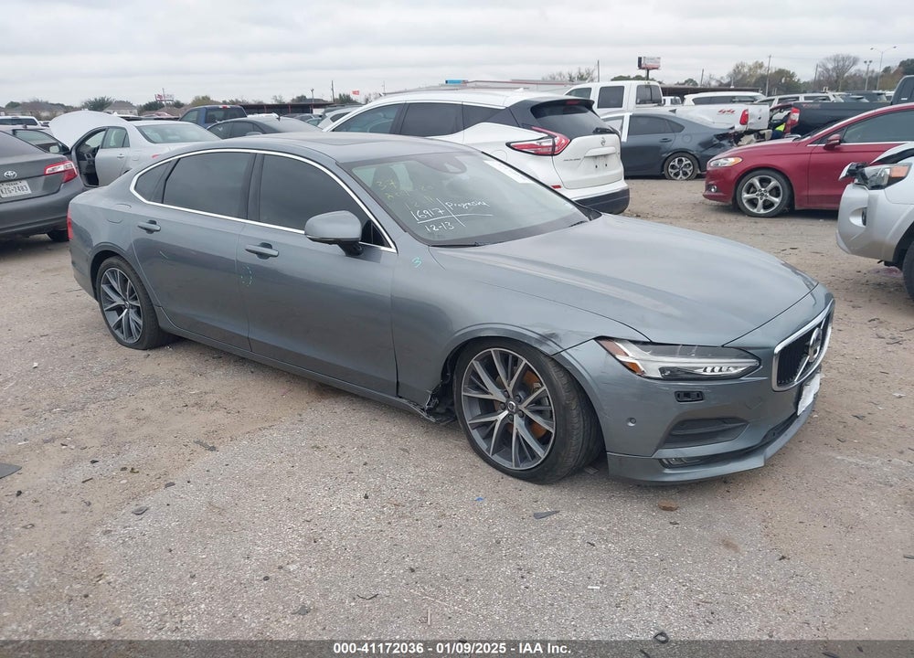 2018 VOLVO S90 T5 MOMENTUM VIN: LVY982AKXJP005333