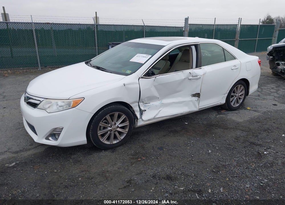 2014 TOYO CAMRY XLE AUTOMATIC VIN: 4T4BF1FKXER346001