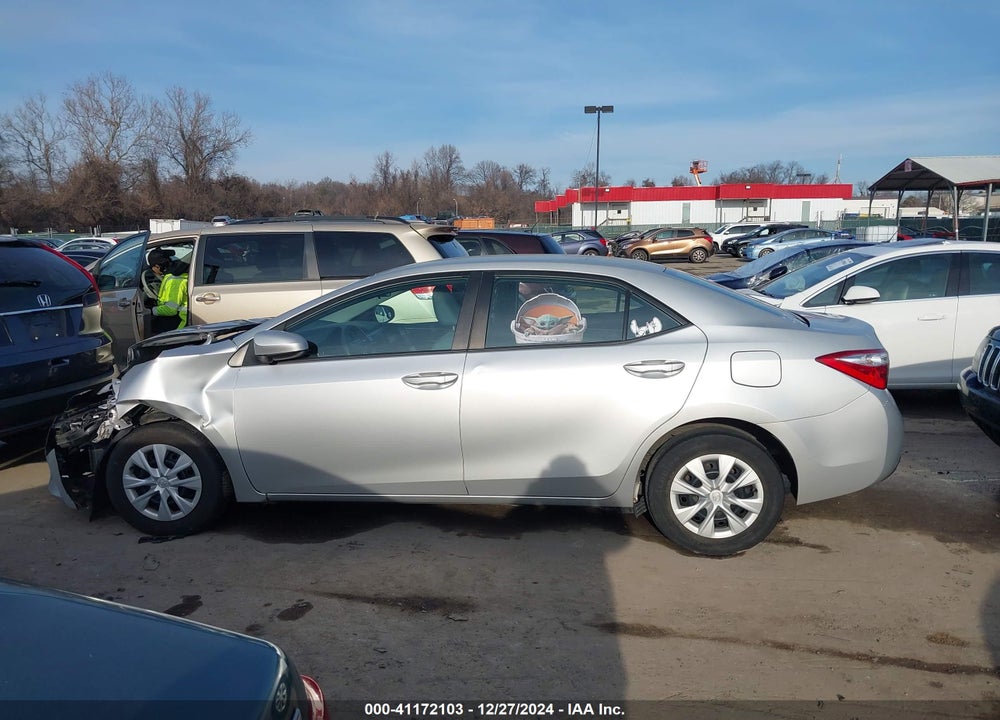 2015 TOYOTA COROLLA L VIN: 2T1BURHE5FC372417