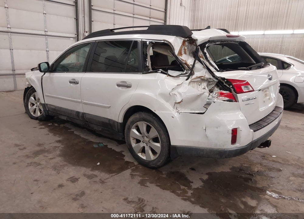 2013 SUBARU OUTBACK 3.6R LIMITED VIN: 4S4BRDSC0D2313620