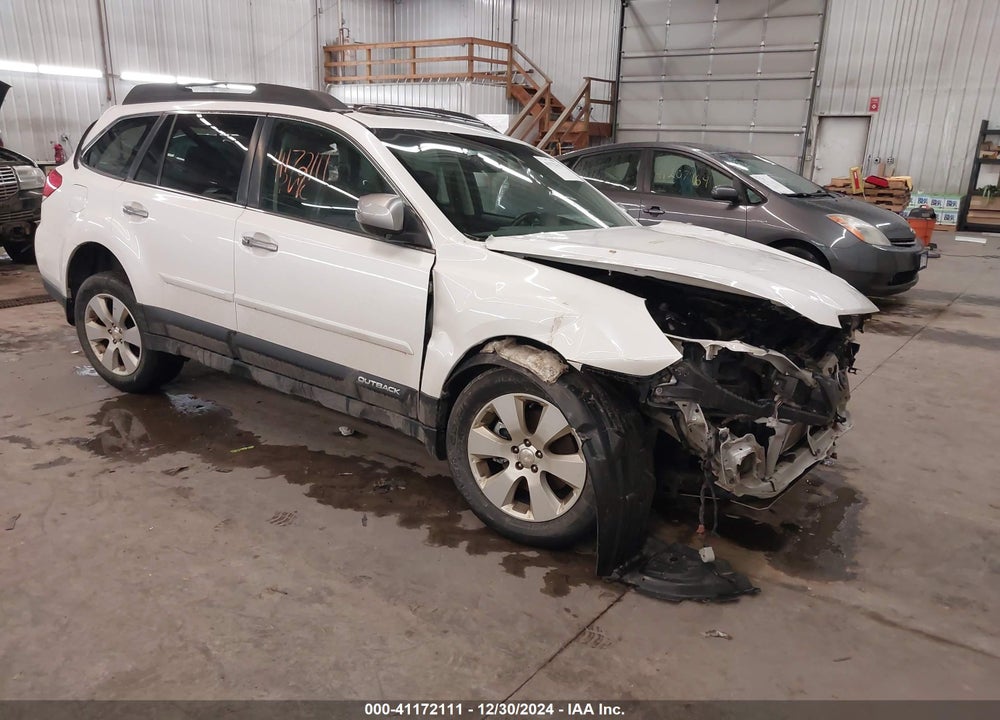 2013 SUBARU OUTBACK 3.6R LIMITED VIN: 4S4BRDSC0D2313620