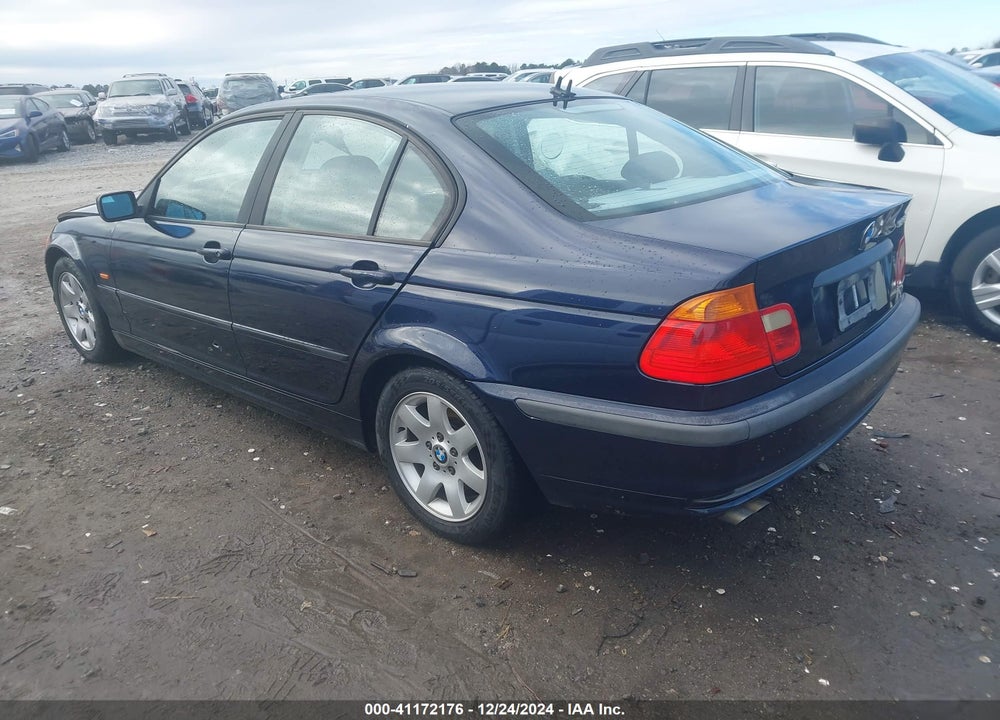 2001 BMW 325I VIN: WBAAV33411FU77862