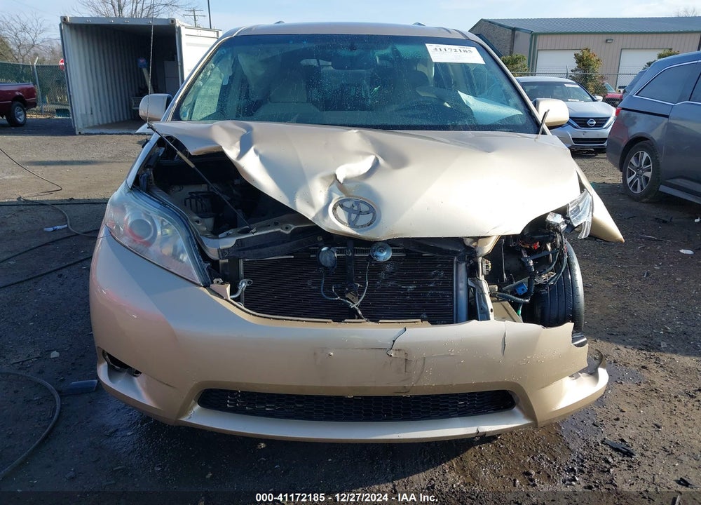 2011 TOYOTA SIENNA LE V6 VIN: 5TDKK3DC0BS050437