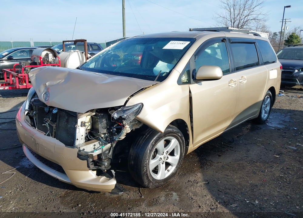 2011 TOYOTA SIENNA LE V6 VIN: 5TDKK3DC0BS050437