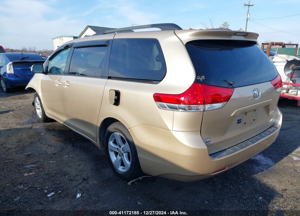 2011 TOYOTA SIENNA LE V6 VIN: 5TDKK3DC0BS050437