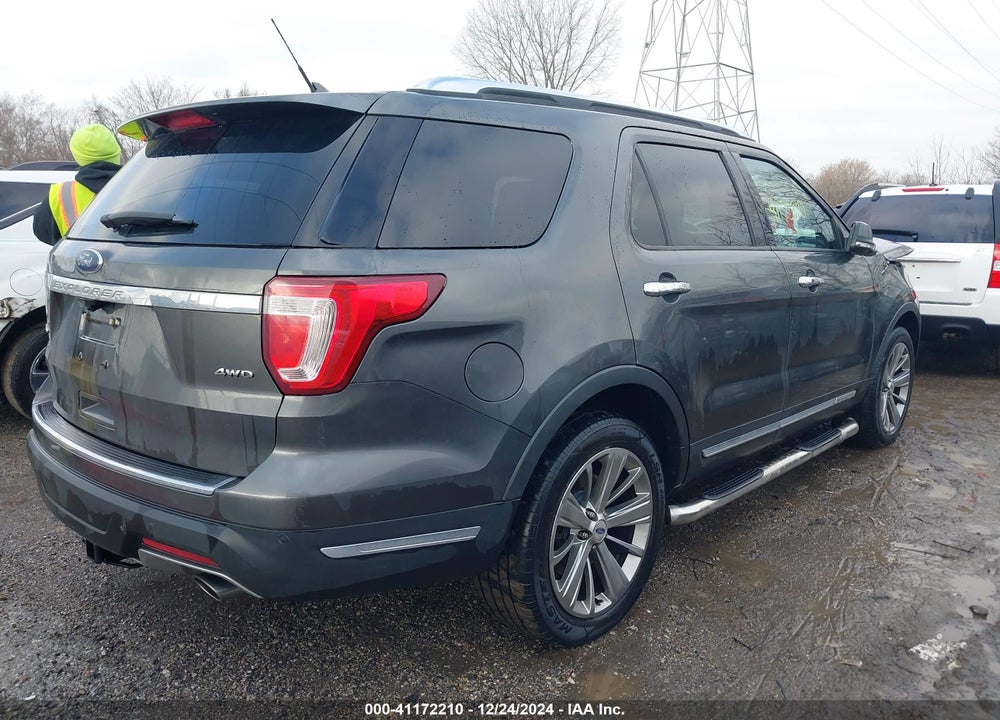 2018 FORD EXPLORER VIN: 1FM5K8F81JGA85155