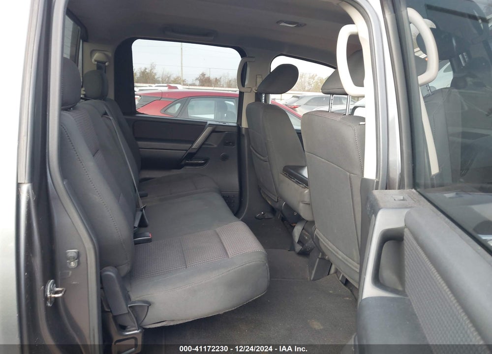 2011 NISSAN TITAN SV VIN: 1N6AA0EK1BN306140