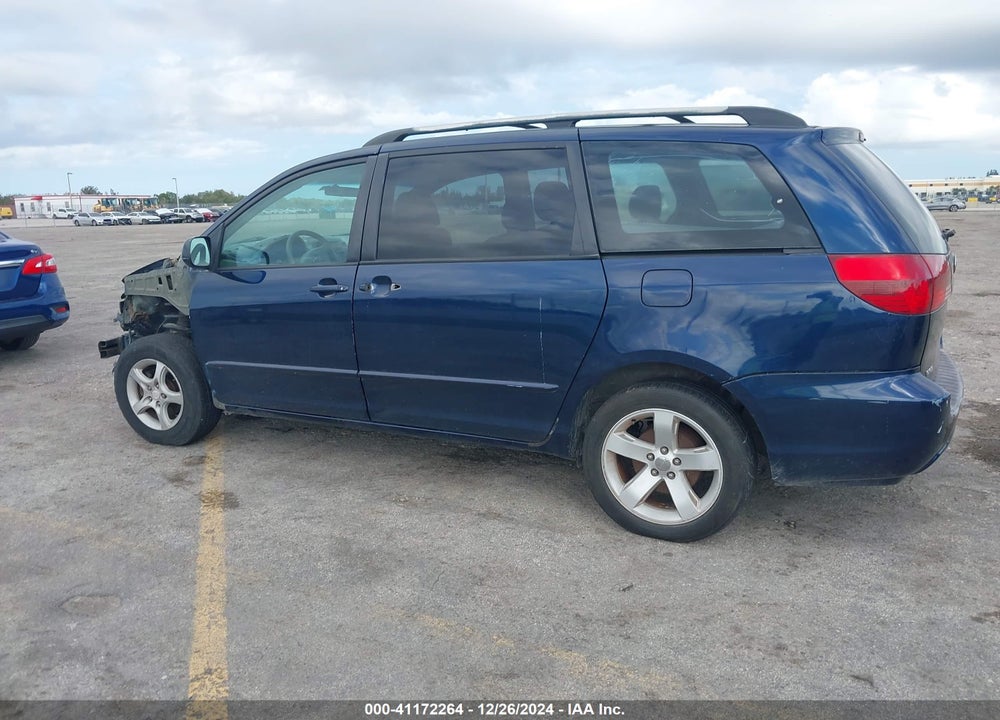 2005 TOYOTA SIENNA CE VIN: 5TDZA23C35S369218