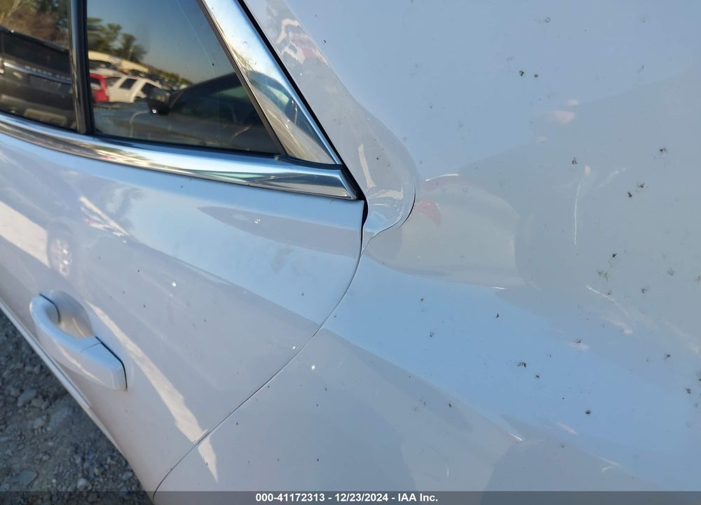 2014 CHEVROLET MALIBU VIN: 1G11B5SL7EF250447