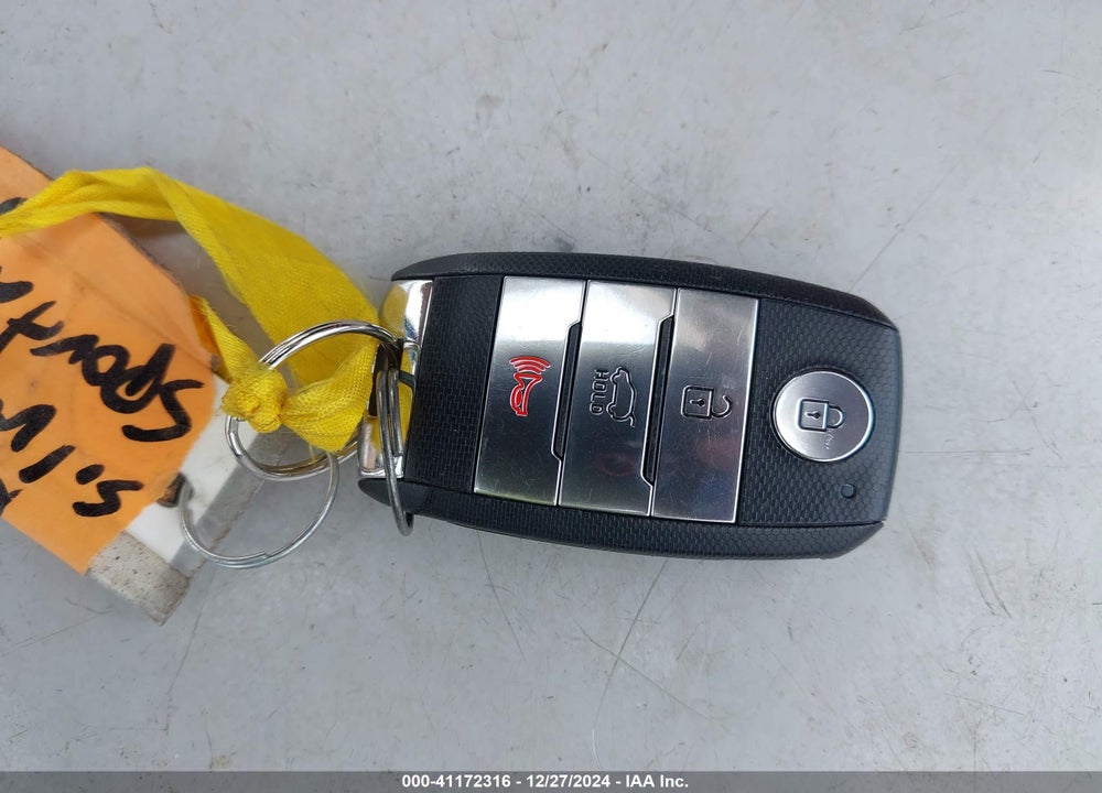 2020 KIA SPORTAGE EX VIN: KNDPN3AC2L7694017