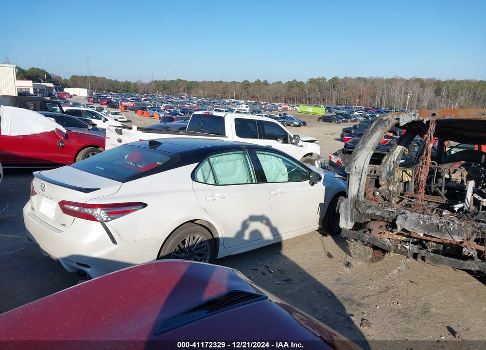 2019 TOYOTA CAMRY VIN: 4T1B61HK9KU296114