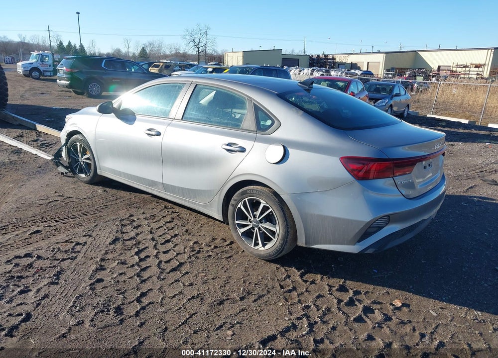 2023 KIA FORTE LXS VIN: 3KPF24AD1PE608172