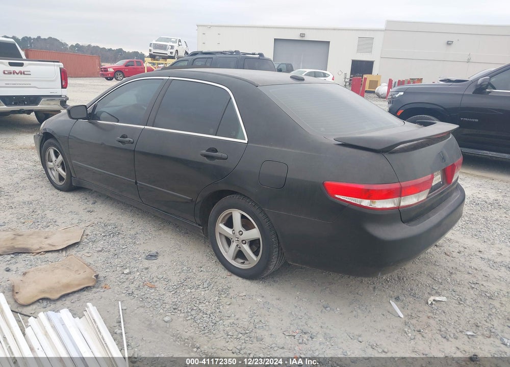2004 HONDA ACCORD 2.4 EX VIN: 1HGCM56804A056646