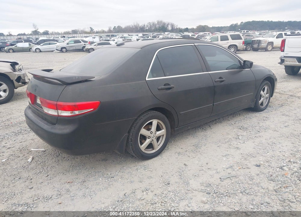 2004 HONDA ACCORD 2.4 EX VIN: 1HGCM56804A056646