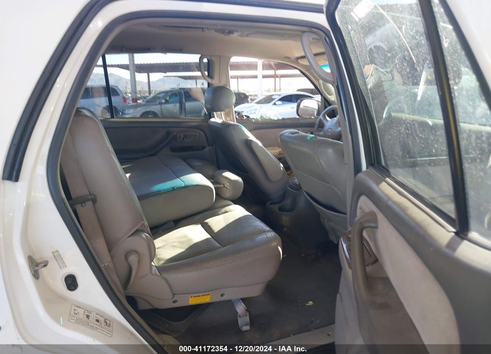 2002 TOYOTA SEQUOIA SR5 V8 VIN: 5TDBT44A32S124502