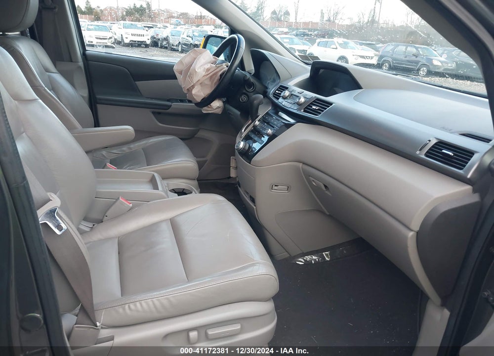 2011 HONDA ODYSSEY TOURING/TOURING ELITE VIN: 5FNRL5H93BB025378