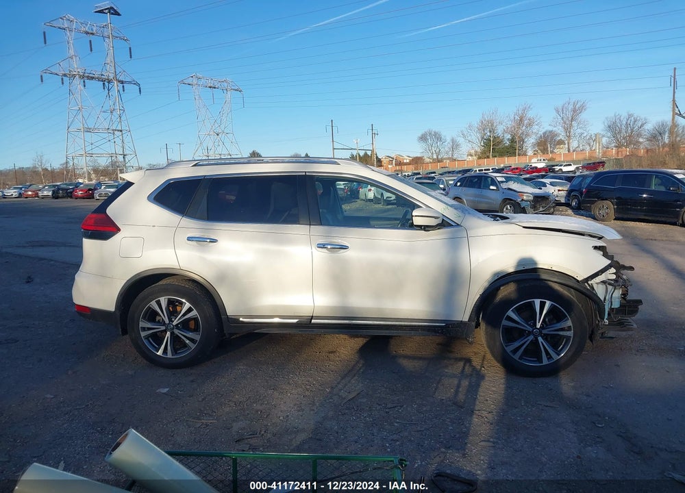 2017 NISSAN ROGUE SL VIN: JN8AT2MV8HW258115