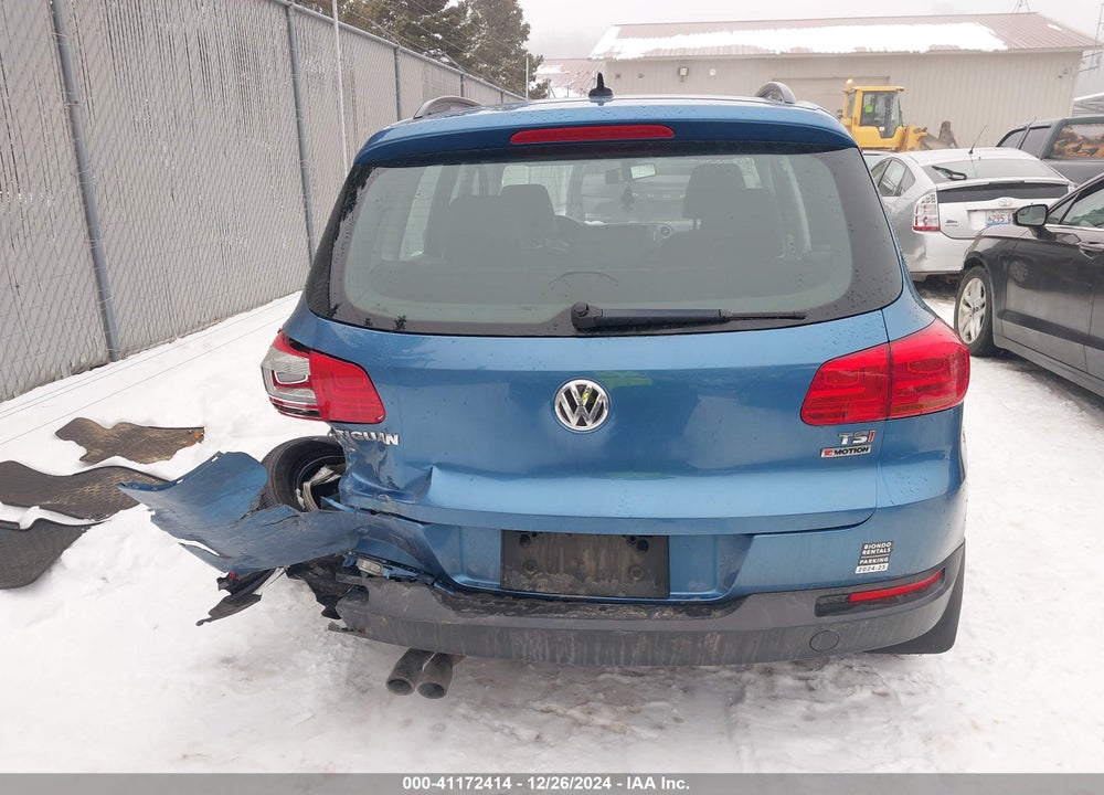 2017 VOLKSWAGEN TIGUAN 2.0T/2.0T S VIN: WVGBV7AX0HK021165
