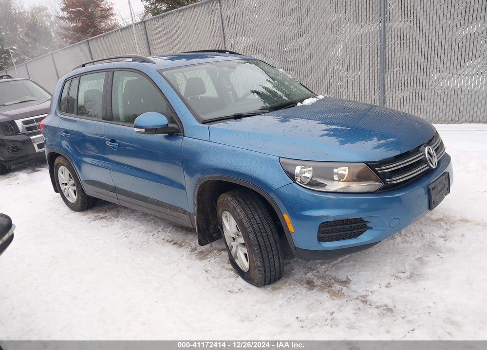 2017 VOLKSWAGEN TIGUAN 2.0T/2.0T S VIN: WVGBV7AX0HK021165