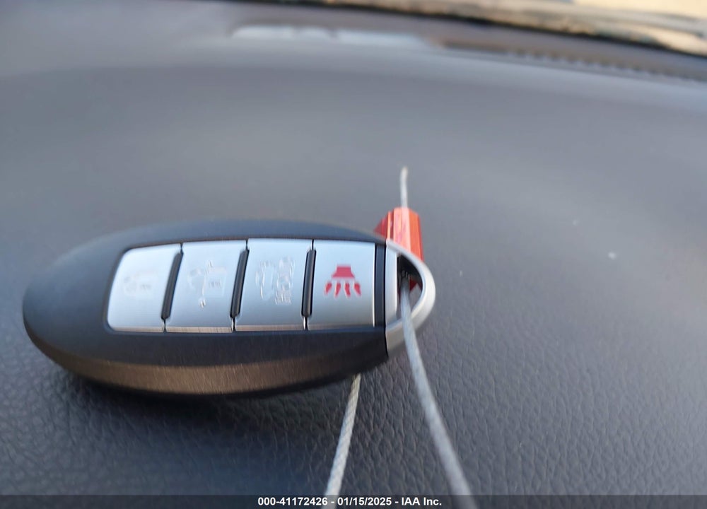 2013 NISSAN SENTRA SR VIN: 3N1AB7AP7DL725223