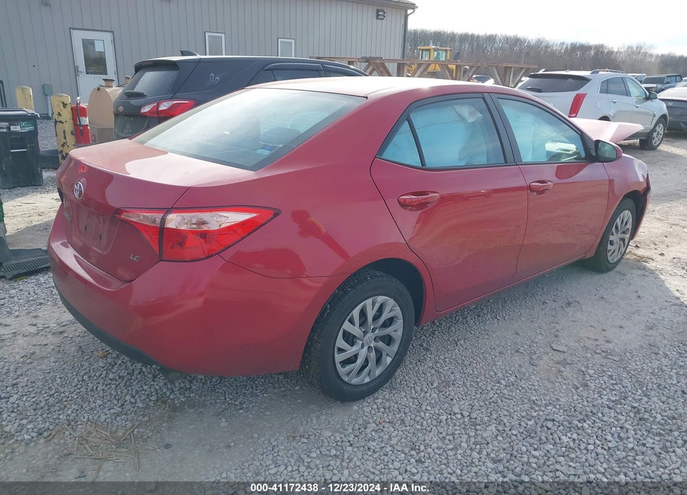2018 TOYOTA COROLLA LE VIN: 2T1BURHE6JC038339