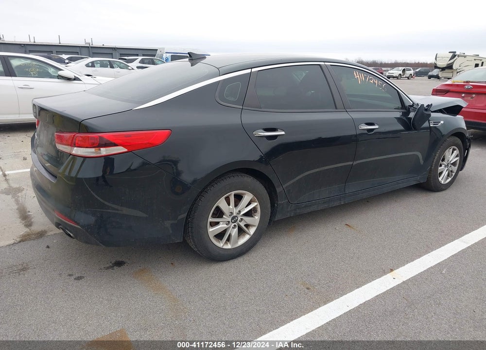 2016 KIA OPTIMA VIN: 5XXGT4L34GG032123