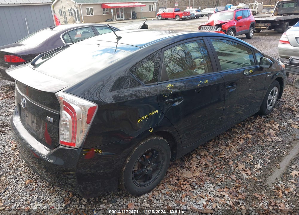 2014 TOYOTA PRIUS TWO VIN: JTDKN3DU6E1748133