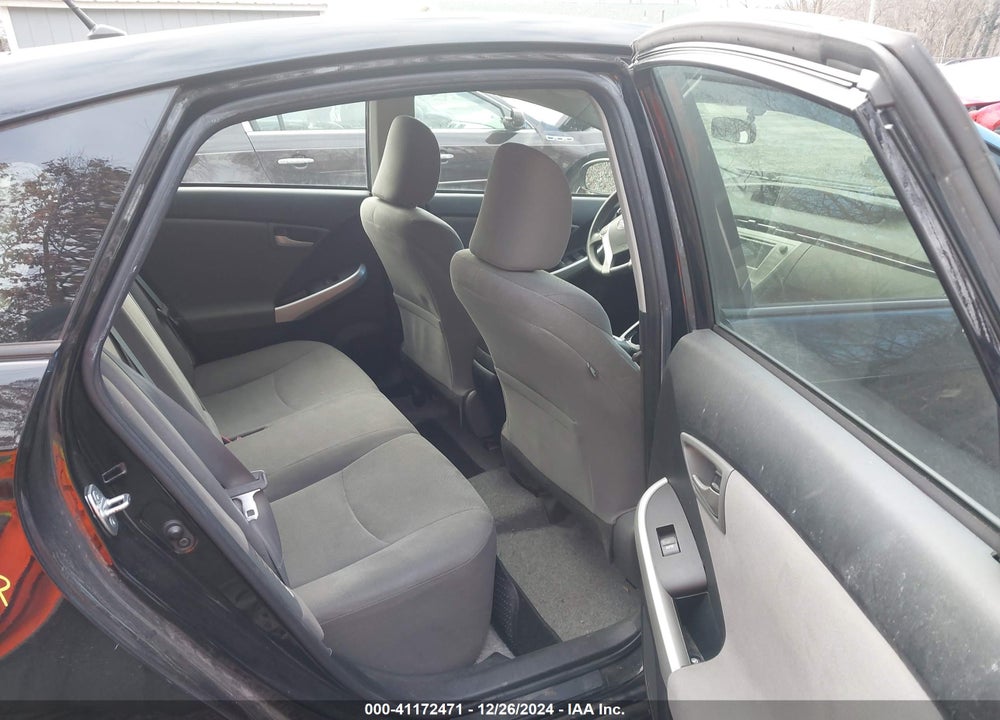 2014 TOYOTA PRIUS TWO VIN: JTDKN3DU6E1748133