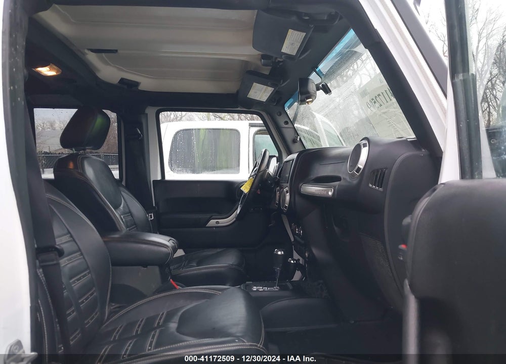 2015 JEEP WRANGLER UNLIMITED SPORT VIN: 1C4BJWDG5FL502350