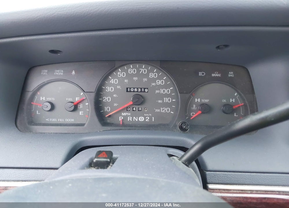 2002 MERCURY GRAND MARQUIS GS VIN: 2MEFM74W82X611466