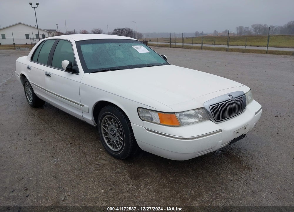 2002 MERCURY GRAND MARQUIS GS VIN: 2MEFM74W82X611466