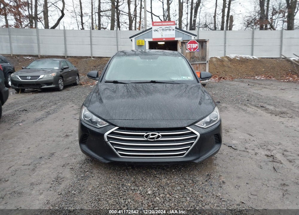 2017 HYUNDAI ELANTRA SE VIN: 5NPD84LF9HH065445