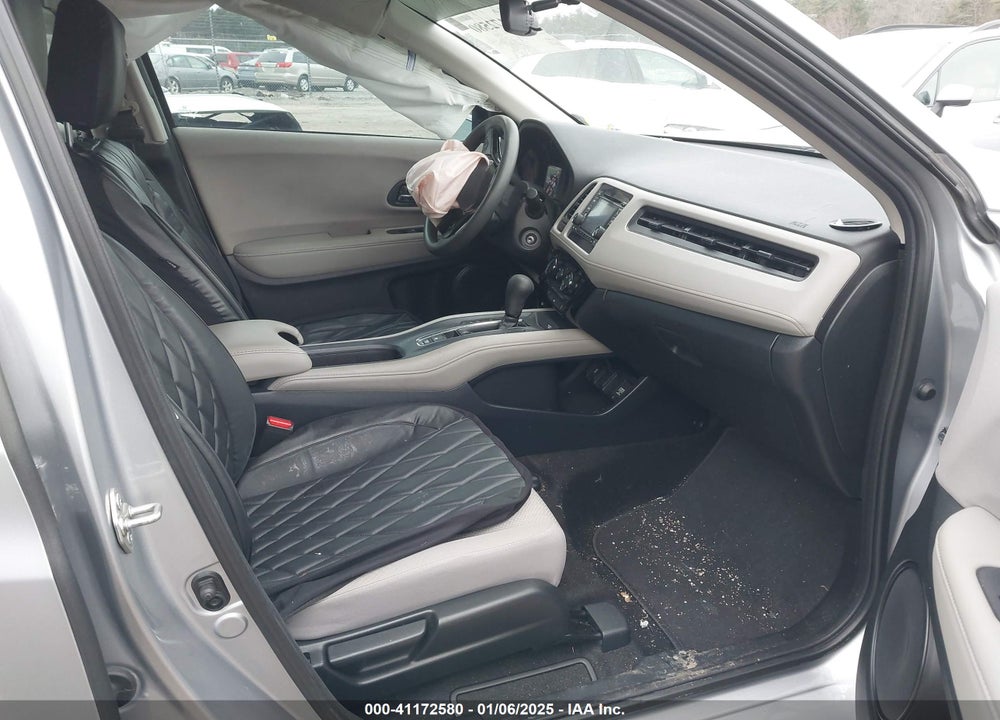 2018 HONDA HR-V LX VIN: 3CZRU6H33JM728742