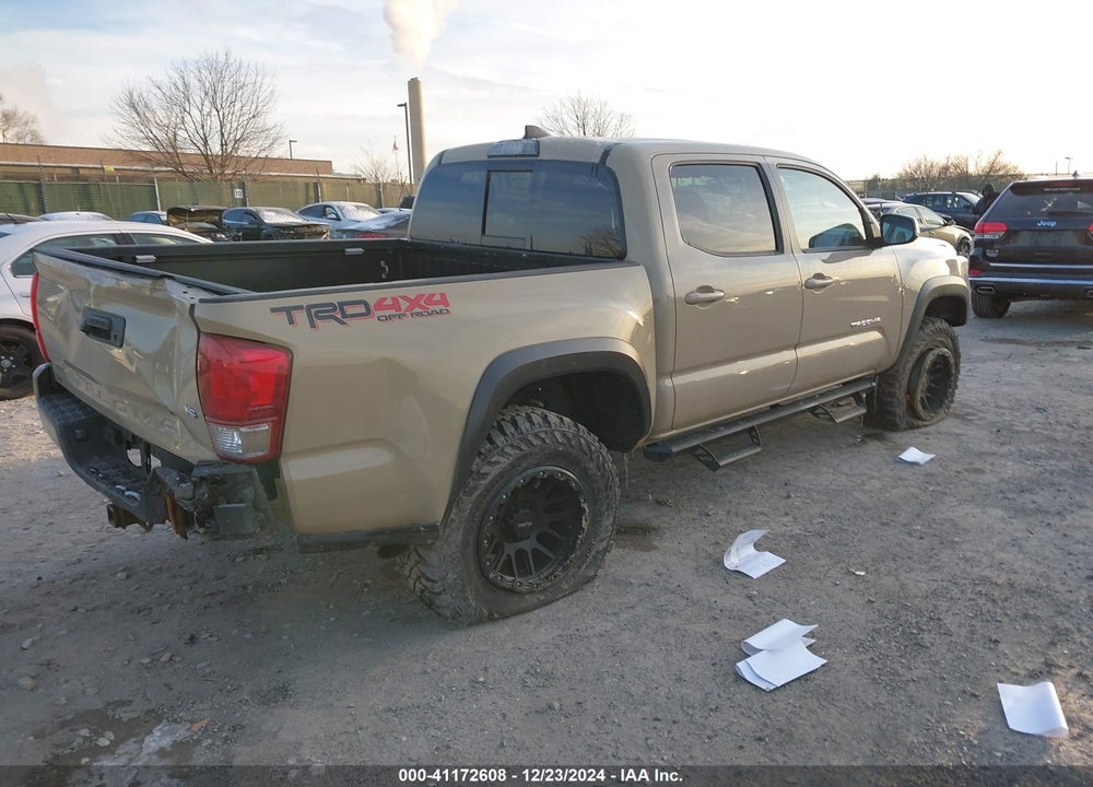 2017 TOYOTA TACOMA VIN: 5TFCZ5AN3HX058407